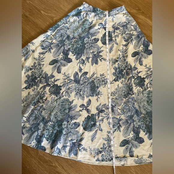 Bonnie & Norma Vintage Floral Blue and White Midi Skirt - Picture 4 of 6